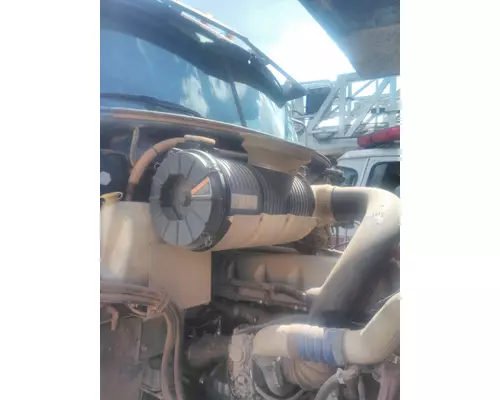 MACK CHU613 AIR CLEANER