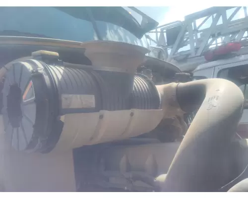 MACK CHU613 AIR CLEANER