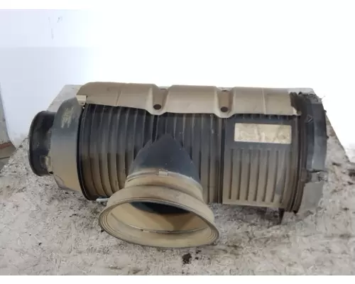 MACK CHU613 AIR CLEANER