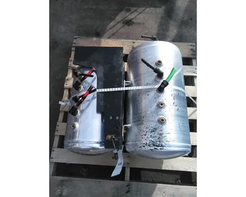 MACK CHU613 AIR TANK