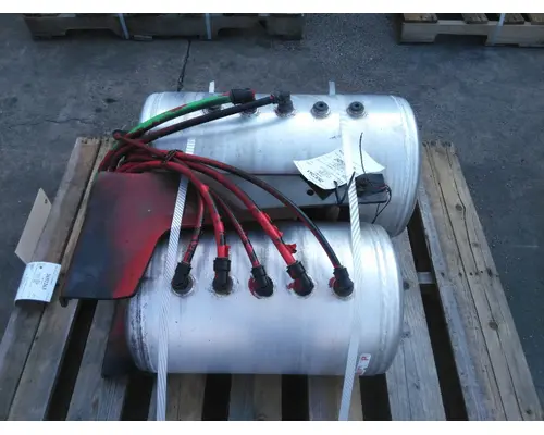 MACK CHU613 AIR TANK