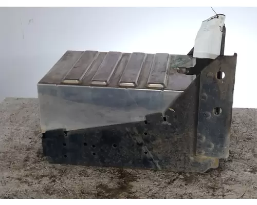 MACK CHU613 BATTERY BOX