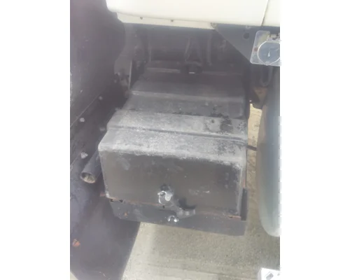 MACK CHU613 BATTERY BOX