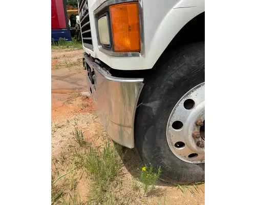 MACK CHU613 Bumper Assembly, Front