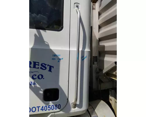 MACK CHU613 CAB HANDLE