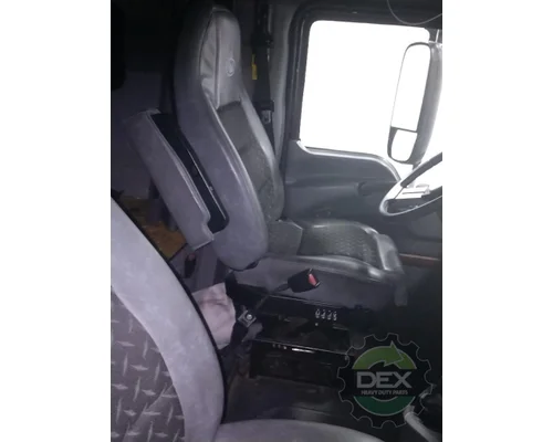 MACK CHU613 Cab