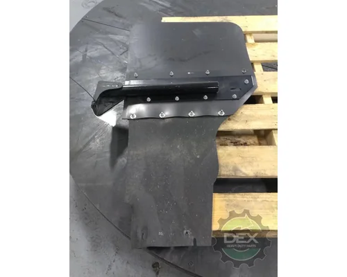 MACK CHU613 Fender