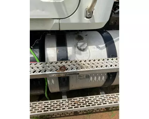 MACK CHU613 Fuel Tank