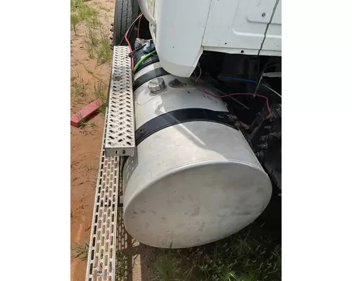 MACK CHU613 Fuel Tank