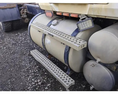 MACK CHU613 Fuel Tank