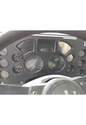 MACK CHU613 GAUGE CLUSTER