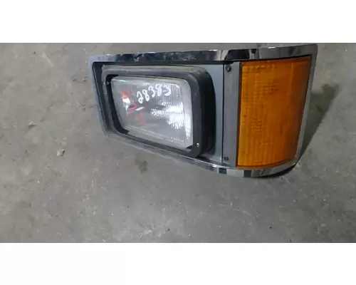 MACK CHU613 Headlamp Assembly