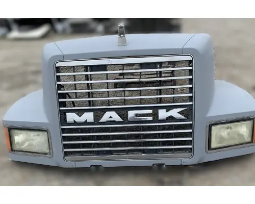 MACK CHU613 Hood