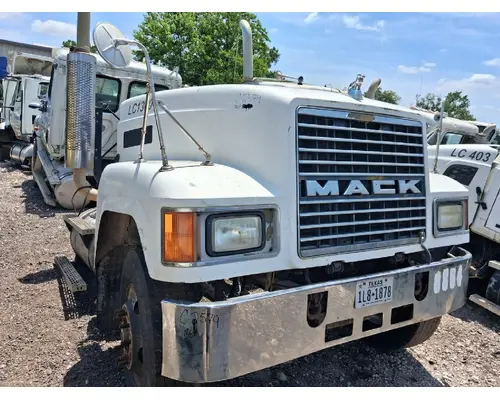 MACK CHU613 Hood