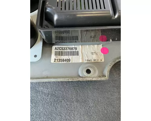 MACK CHU613 Instrument Cluster