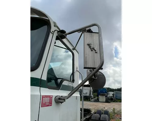 MACK CHU613 Mirror (Side View)