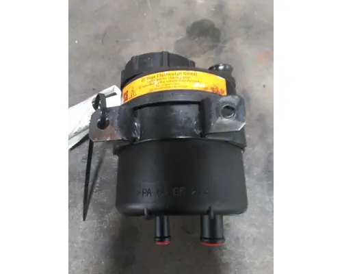 MACK CHU613 POWER STEERING RESERVOIR