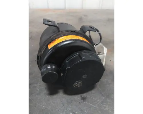 MACK CHU613 POWER STEERING RESERVOIR