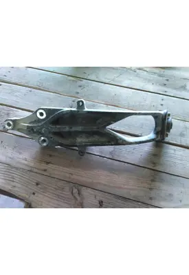 MACK CHU613 RADIATOR BRACKET