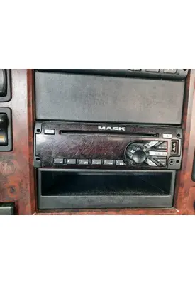 MACK CHU613 RADIO AM/FM/BLUETOOTH