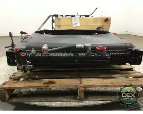 MACK CHU613 Radiator