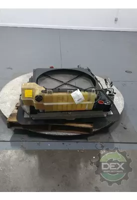 MACK CHU613 Radiator