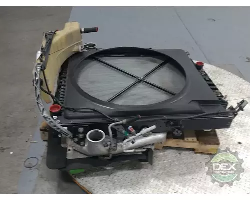 MACK CHU613 Radiator