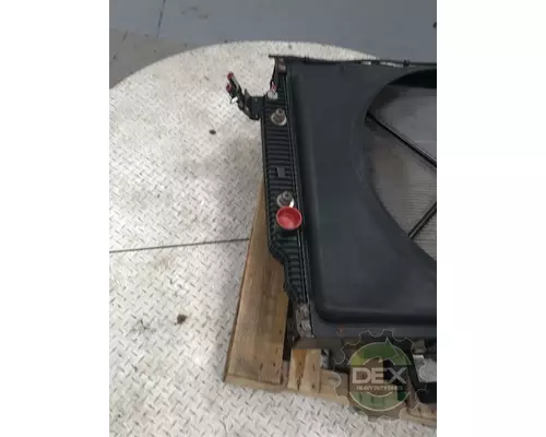 MACK CHU613 Radiator