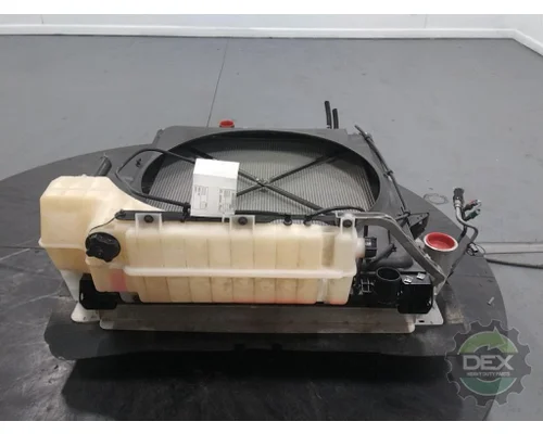MACK CHU613 Radiator