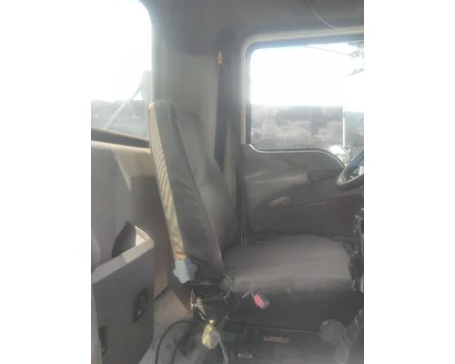 MACK CHU613 SEAT, FRONT