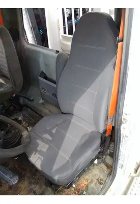 MACK CHU613 SEAT, FRONT