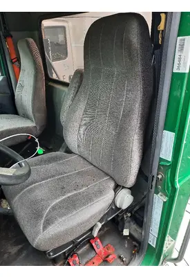 MACK CHU613 SEAT, FRONT