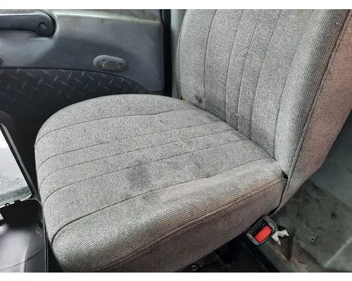MACK CHU613 SEAT, FRONT