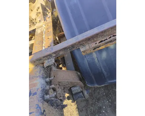 MACK CHU613 Suspension