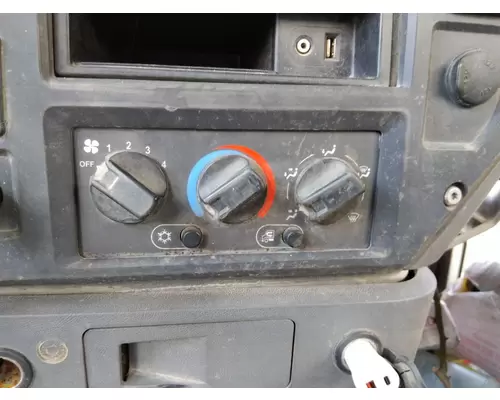 MACK CHU613 TEMPERATURE CONTROL