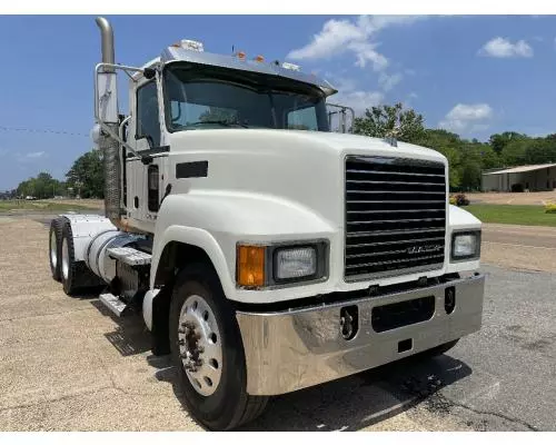MACK CHU613 Vehicle For Sale
