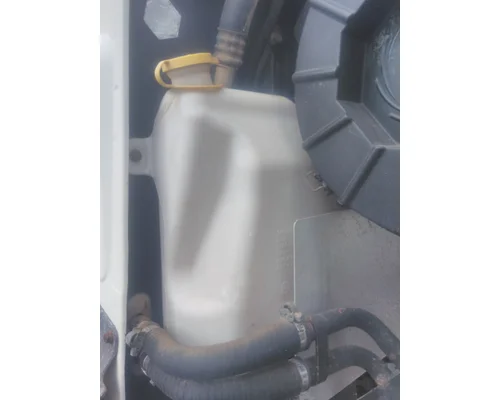 MACK CHU613 WINDSHIELD WASHER RESERVOIR