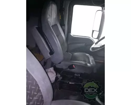 MACK CHU Cab