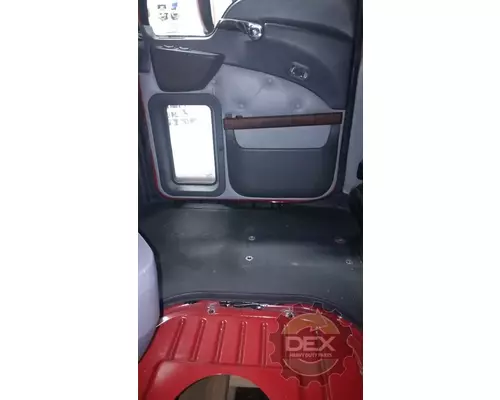 MACK CHU Cab