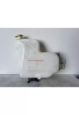 MACK CHU Washer Solvent Reservoir