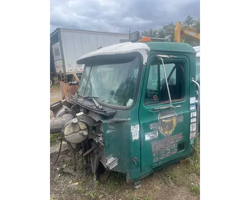 MACK CH Cab Clip