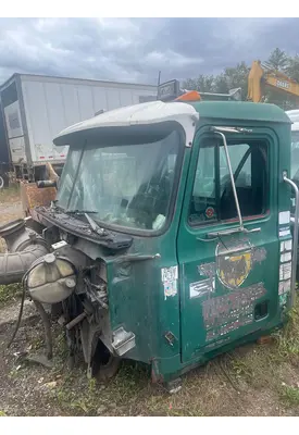 MACK CH Cab Clip