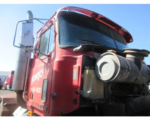 MACK CL700 SERIES Cab