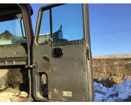 MACK CL713 1992-2003 DOOR ASSEMBLY, FRONT