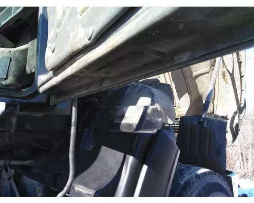 MACK CL713 1992-2003 DOOR ASSEMBLY, FRONT