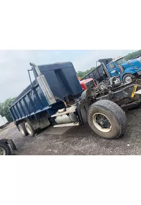 MACK CL713 Body / Bed