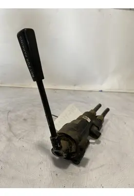 MACK CL713 Brake Proportioning Valve