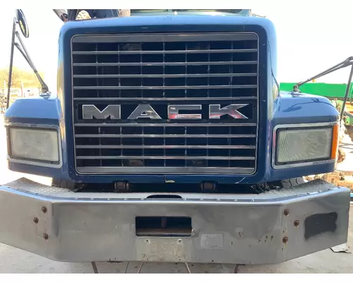 MACK CL713 Bumper Assembly, Front