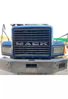 MACK CL713 Bumper Assembly, Front