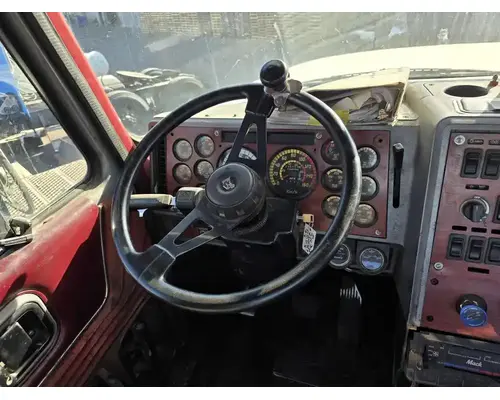 MACK CL713 Cab Assembly